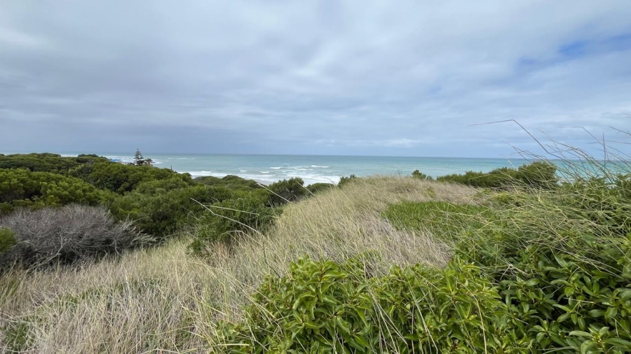 Commercial Property for Sale in Paradise Beach Eastern Cape
